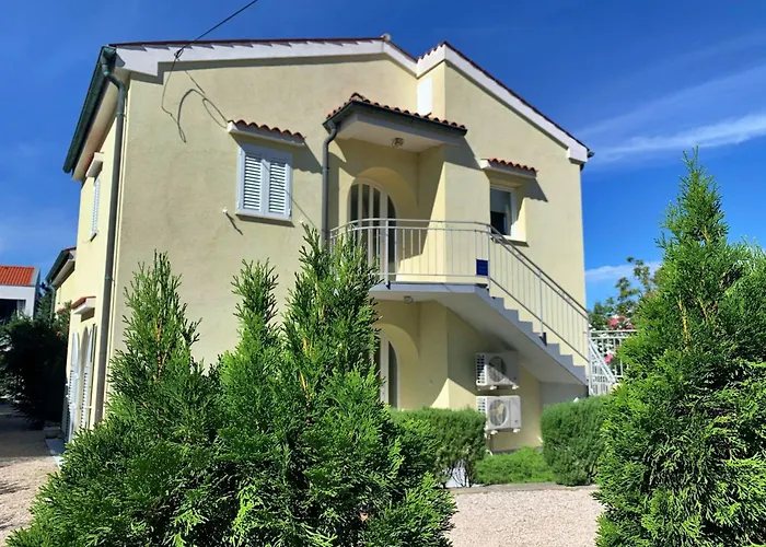 Savic By Interhome Apartment Silo (Krk)