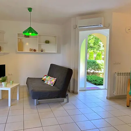 Savic By Interhome * Šilo